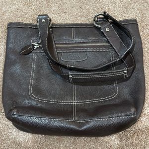 Coach signature leather shoulder bag